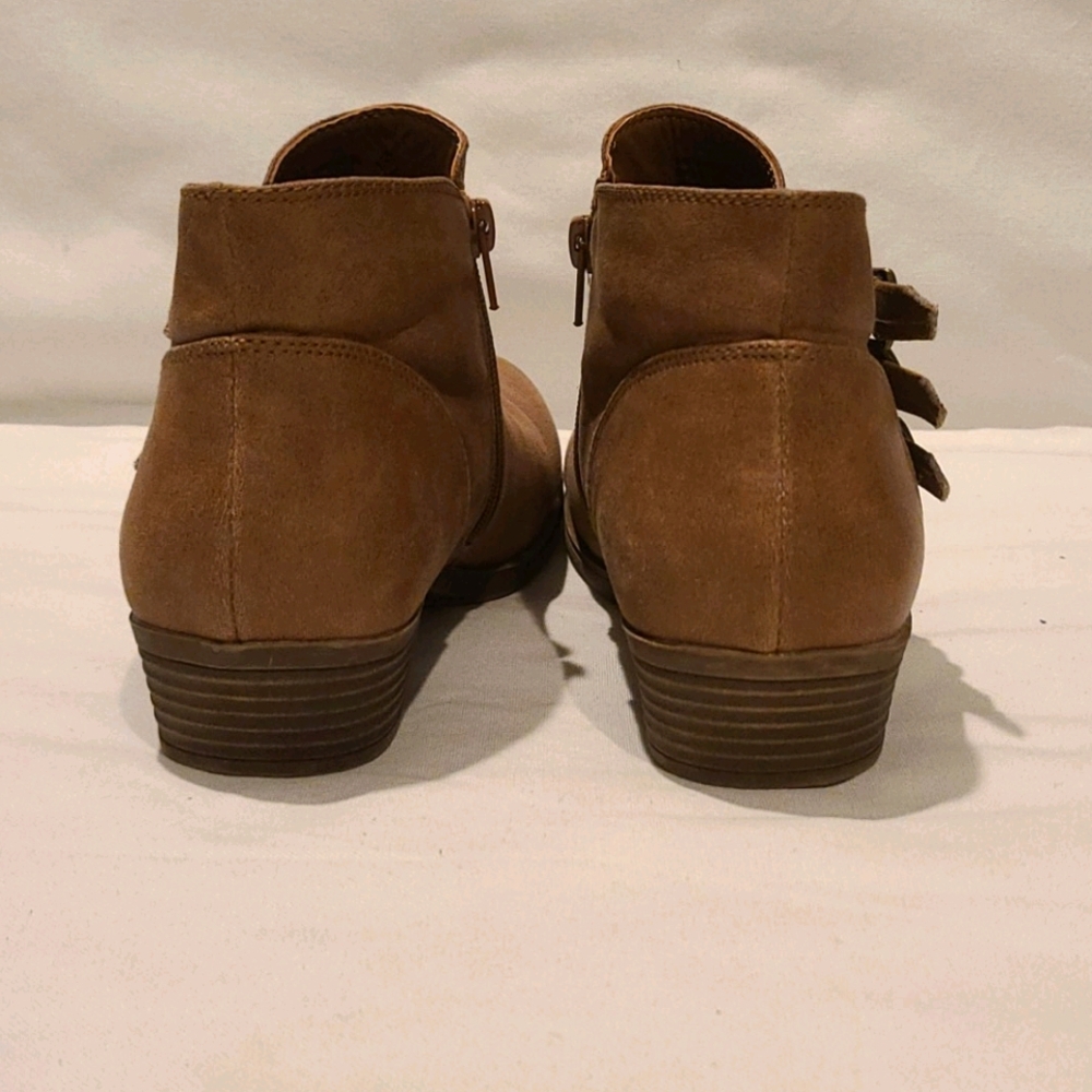 Like New -- Booties - Picture 3 of 6